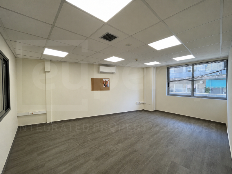 property-img