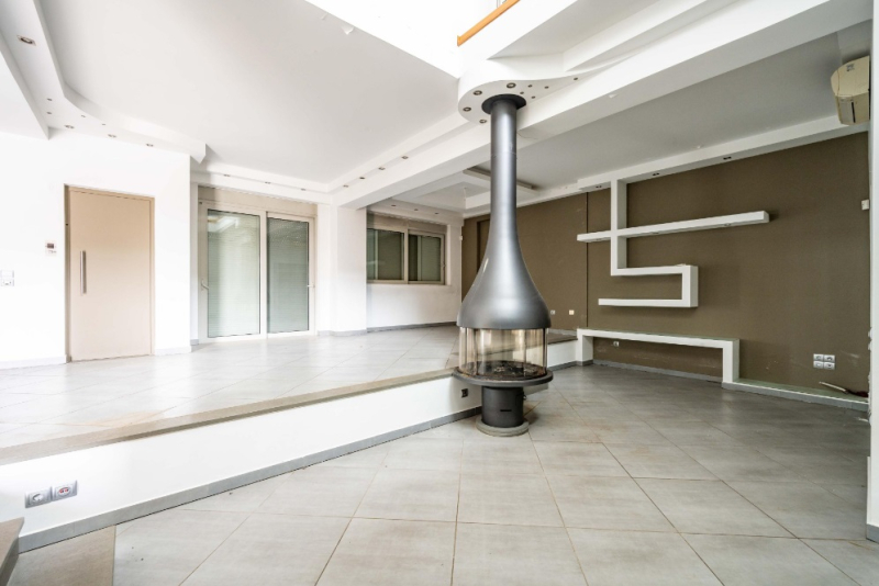 property-img
